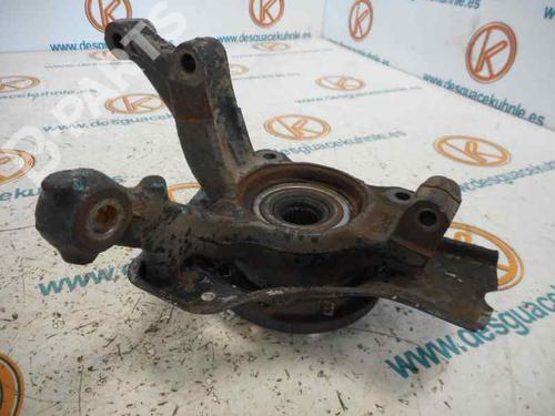 Left front steering knuckle FIAT PUNTO Convertible (176_) 60 1.2 (176AR_, 176BR_) | BP2482416M25 