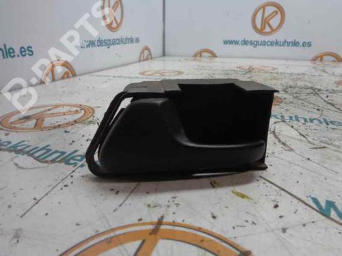 Poignée intérieure avant gauche VW GOLF III (1H1) 1.6 (75 hp) 3219604