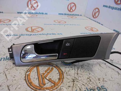 Used Front left interior door handle AUDI A6 C5 (4B2) 2.5 TDI (150 hp) 3219534