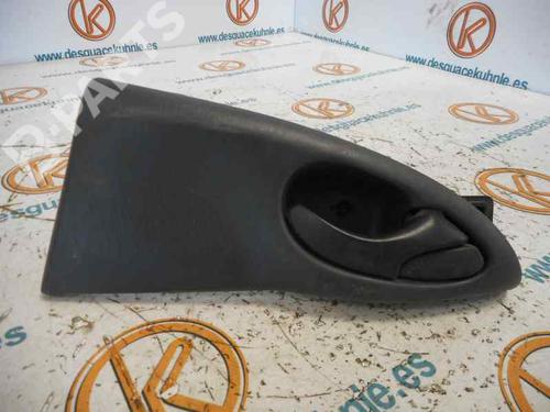 Maniglia interna posteriore destra FORD FOCUS I (DAW, DBW) [1998-2009]  3219902