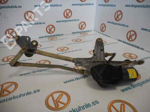 Used Front wiper motor RENAULT LAGUNA I (B56_, 556_) [1993-2002]  2450555