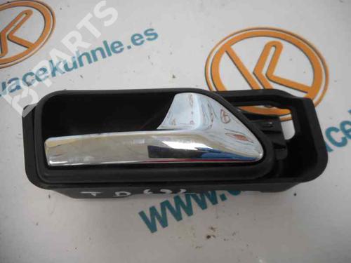 Højre bagtil invendig håndtag VW TOURAN (1T1, 1T2) [2003-2010]  3218589