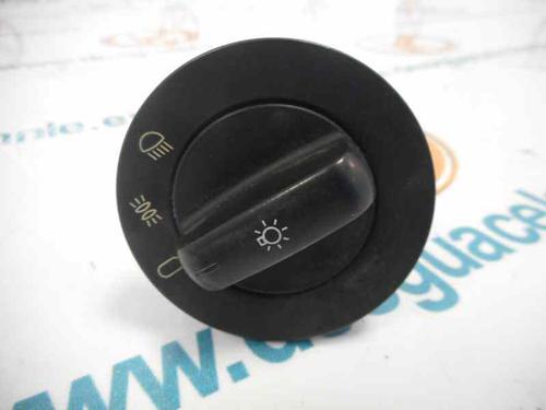 Used Headlight switch BMW 5 (E39) 528 i (193 hp) 2472990