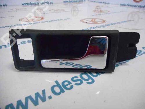 Front right interior door handle AUDI 100 C4 Saloon (4A2) 2.3 E (133 hp) 4A0837020A | 4A0837020A |