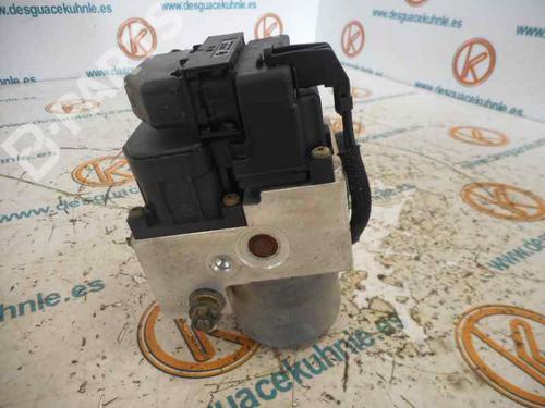 Used ABS pump NISSAN NAVARA (D22) 2.5 D 4x4 (133 hp) 2471751