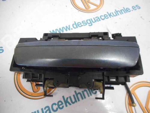 Used Front left exterior door handle AUDI A8 D3 (4E2, 4E8) [2002-2010]  2455639