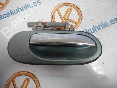 Used Front right exterior door handle NISSAN ALMERA TINO (V10) [1998-2006]  2451126