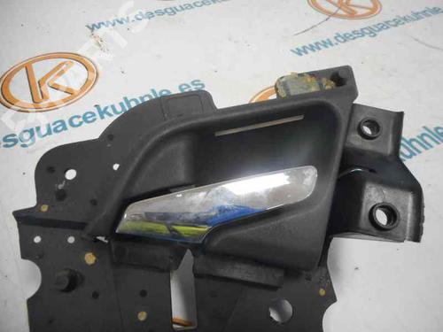 Venstre bak invendig håndtak MERCEDES-BENZ E-CLASS (W210) [1995-2003]  3219281
