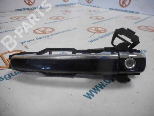 Used Front left exterior door handle MERCEDES-BENZ E-CLASS (W210) [1995-2003]  2470612