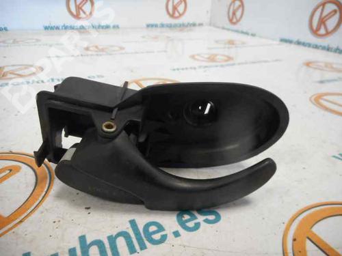 Used Front left interior door handle FORD FOCUS I Turnier (DNW) [1999-2007]  3219067