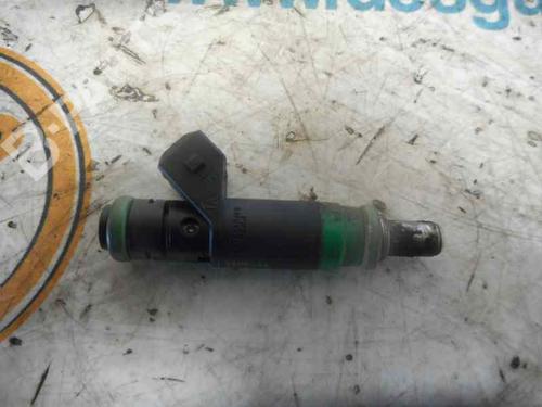 Injecteur FORD FIESTA V (JH_, JD_) 1.4 16V (80 hp) 2460219