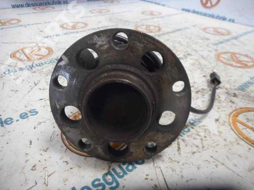 Used Left rear steering knuckle AUDI A6 C5 (4B2) [1997-2005]  2475426