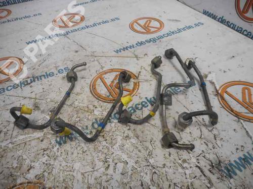 Used Injection rail FORD MONDEO III Turnier (BWY) 2.0 TDCi (130 hp) 2451376