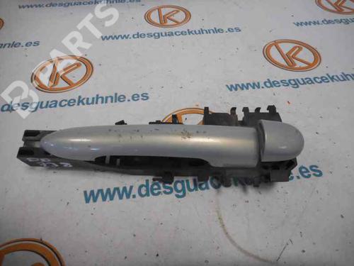 Portiergreep rechts voor RENAULT MEGANE II Saloon (LM0/1_) 1.5 dCi (LM0F, LM0T, LM2B) (82 hp) 2479458