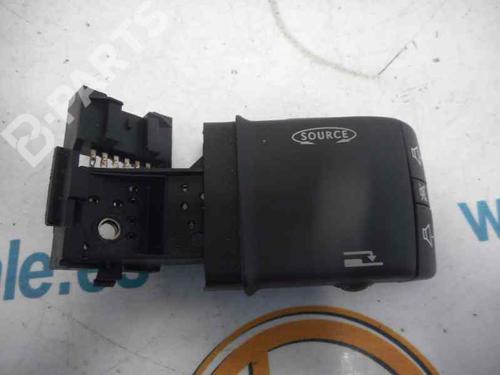 Used Steering wheel controls RENAULT MEGANE II Saloon (LM0/1_) [2003-2025]  2450658