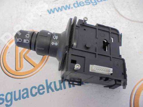 Used Headlight switch RENAULT SCÉNIC II (JM0/1_) [2003-2010]  2462865