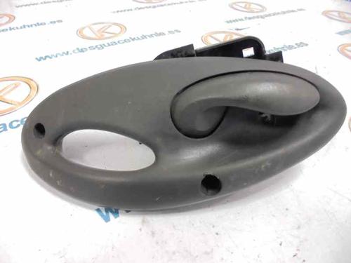 Klamka wewnętrzna drzwi przednich prawych FIAT PUNTO (188_) 1.3 JTD 16V BP3219723I14