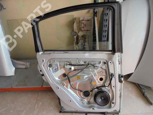 Dør venstre bak VW PASSAT B5 (3B2) 1.6 | BP2455185C4 