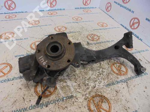 Used Left front steering knuckle VW PASSAT B5 (3B2) 1.6 (101 hp) 2481968