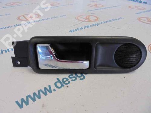 Venstre bagtil invendig håndtag VW PASSAT B5 (3B2) 1.6 (101 hp) 3219235