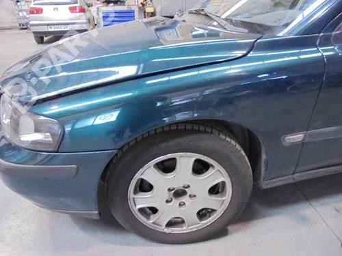 Used Left front fenders VOLVO V70 I (875, 876) 2.5 TDI (140 hp) 2495063