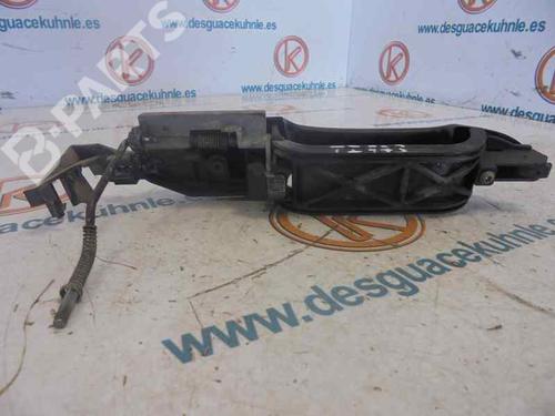 Rear left exterior door handle FORD FOCUS I (DAW, DBW) 1.6 16V | BP2473093C130 