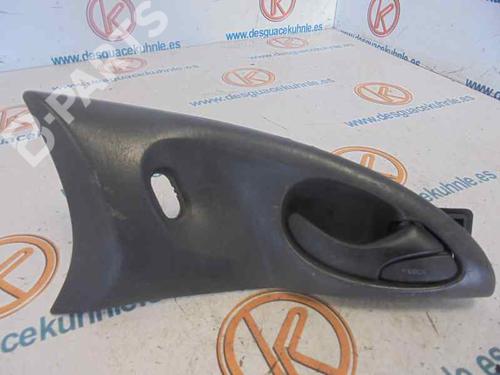 Maniglia interna anteriore destra FORD FOCUS I (DAW, DBW) 1.6 16V (100 hp) 3218744