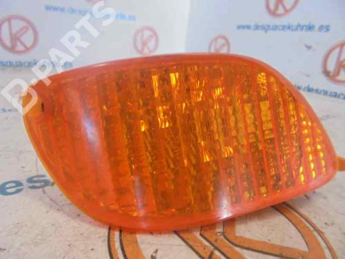 Clignoteur links FORD FOCUS I (DAW, DBW) 1.6 16V (100 hp) 2481788