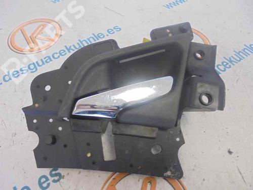 Rear left interior door handle MERCEDES-BENZ E-CLASS (W210) E 270 CDI (210.016) A2107600561 |