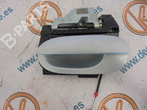 Used Rear left exterior door handle BMW 5 (E39) 523 i (170 hp) 2484095