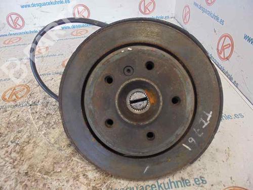 Used Left rear steering knuckle BMW 5 (E39) 523 i (170 hp) 2475000