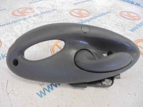 Used Front left interior door handle FIAT PUNTO (188_) 1.9 JTD 80 (188.237, .257, .337, .357) (80 hp) 3219447