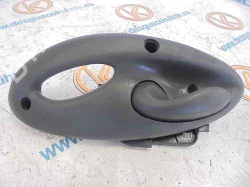 Venstre bak invendig håndtak FIAT PUNTO (188_) 1.9 JTD 80 (188.237, .257, .337, .357) (80 hp) 3219271