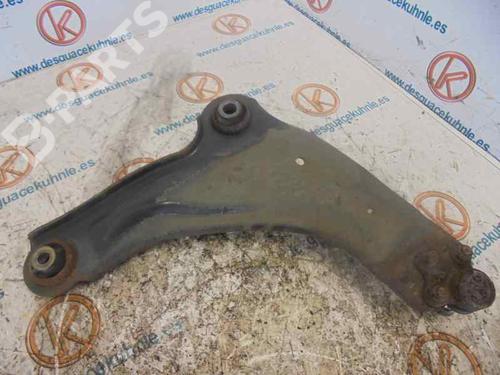 Used Left front suspension arm RENAULT LAGUNA II (BG0/1_) 1.8 16V (BG06, BG0J, BG0M) (116 hp) 2493965