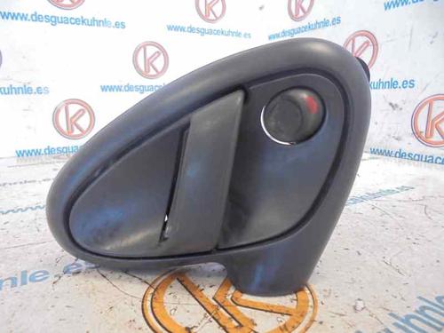 Used Front left interior door handle CITROËN XSARA Coupe (N0) 1.4 HDi (68 hp) 3219245