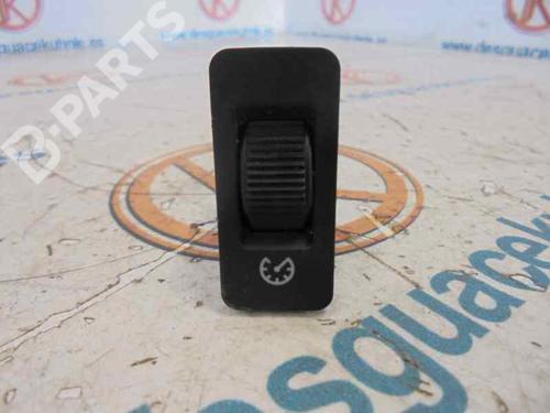 Used Headlight switch BMW 5 (E39) 528 i (193 hp) 2472431