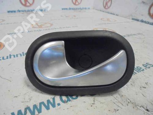 Venstre bak invendig håndtak RENAULT MEGANE II (BM0/1_, CM0/1_) 1.5 dCi (BM0F, BM0T, BM2B, CM0F, CM0T) (82 hp) 3219933