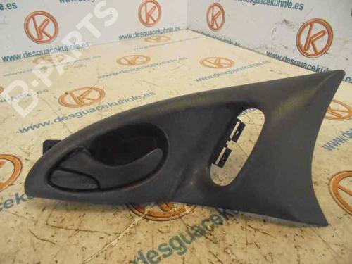 Venstre foran invendig håndtak FORD FOCUS I (DAW, DBW) [1998-2009]  3219996