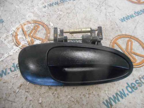 Used Front right exterior door handle TOYOTA AVENSIS Liftback (_T22_) 2.0 TD (CT220_, CT220R) (90 hp) 2458628