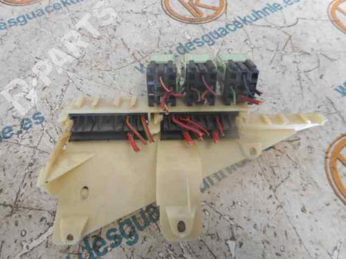Fuse box BMW 5 (E39) 528 i | BP2466944E1 
