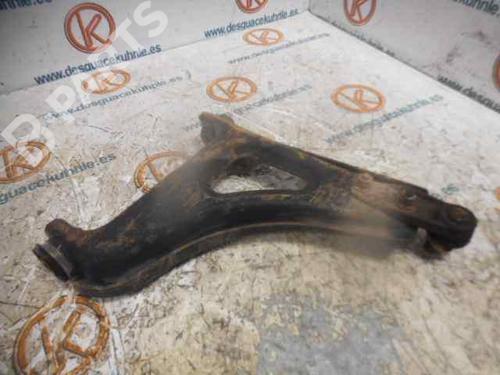 Used Left front suspension arm RENAULT TWINGO I (C06_) 1.2 (C067) (54 hp) 2485214