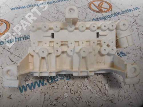 Used Fuse box BMW 7 (E38) [1994-2001]  2702635