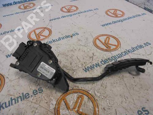 Pedal RENAULT LAGUNA II (BG0/1_) 1.8 16V (BG06, BG0J, BG0M) (116 hp) 2493384