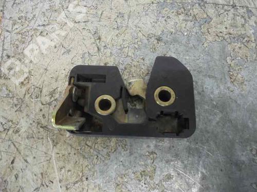 Used Tailgate lock SEAT IBIZA II (6K1) 1.9 D (64 hp) 2482576