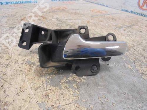 Venstre foran invendig håndtak OPEL ZAFIRA A MPV (T98) 1.8 16V (F75) (125 hp) 3218860