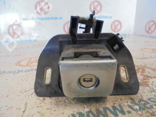 Trunk håndtak OPEL VECTRA B (J96) 2.0 DTI 16V (F19) (101 hp) 2482100