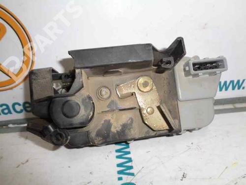 Used Rear left lock CITROËN XSARA Coupe (N0) 2.0 HDI 90 (90 hp) 2479394