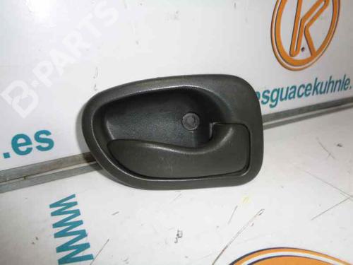 Used Front right interior door handle HYUNDAI ACCENT I (X-3) 1.5 i 12V (88 hp) 3219442