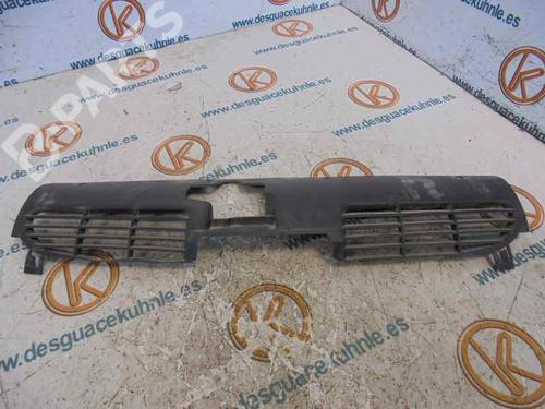 Grill PEUGEOT 206 Hatchback (2A/C) 1.9 D (69 hp) 2467680