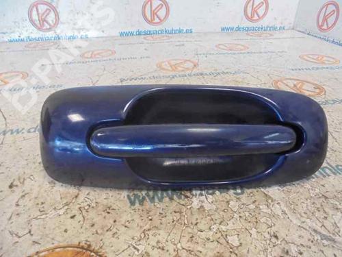 Used Rear left exterior door handle CHRYSLER VOYAGER IV (RG, RS) 2.5 CRD (141 hp) 2484573
